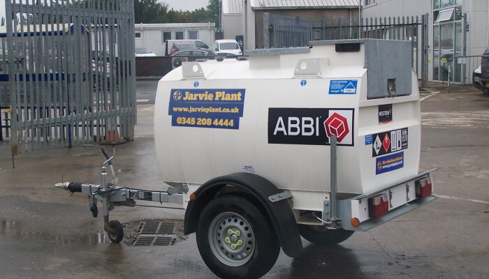 BOWMF200 ABBI 950L Hi way Fuel Bowser 005
