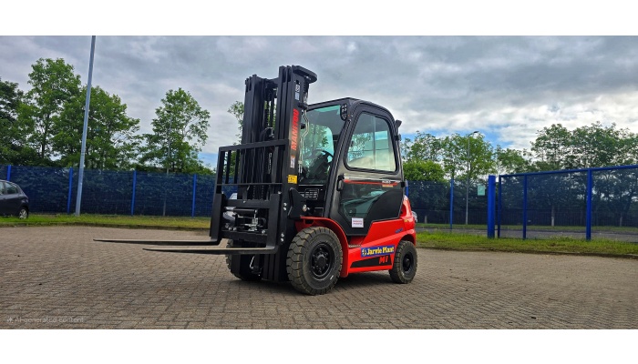 2.5T Straight Mast Forklift