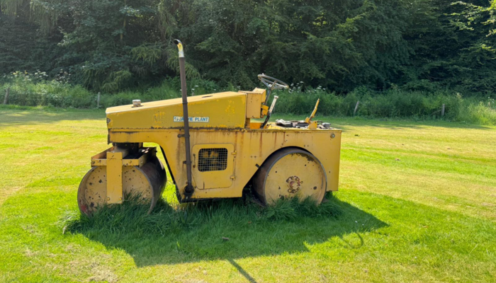 Vintage Jarvie Plant Roller